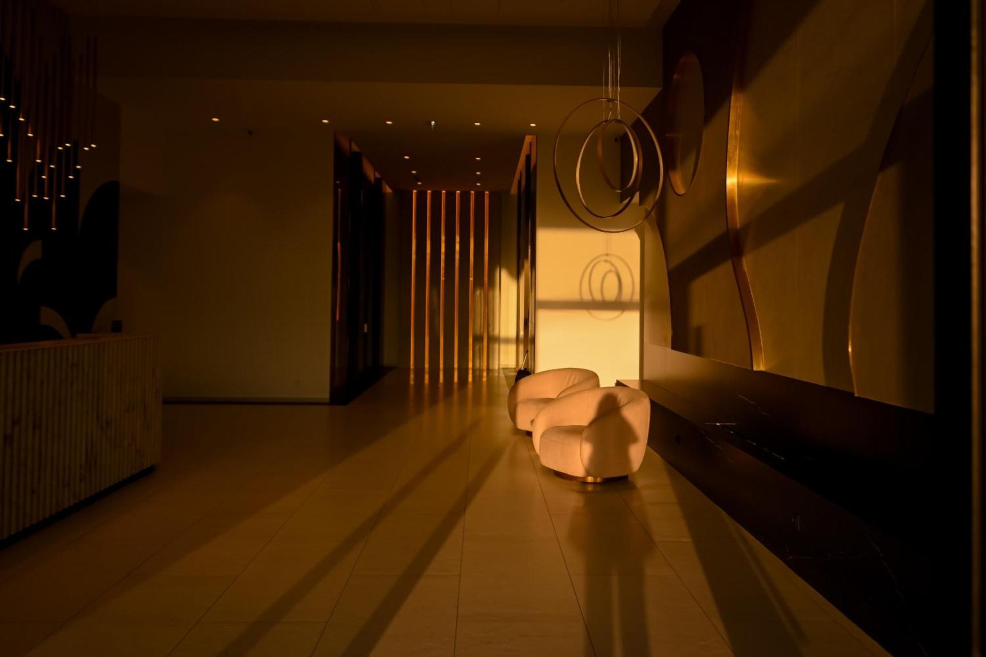 One Verdi Park Exclusive Apartments - Panoramic View & Private Parking Bukarest Rum bild
